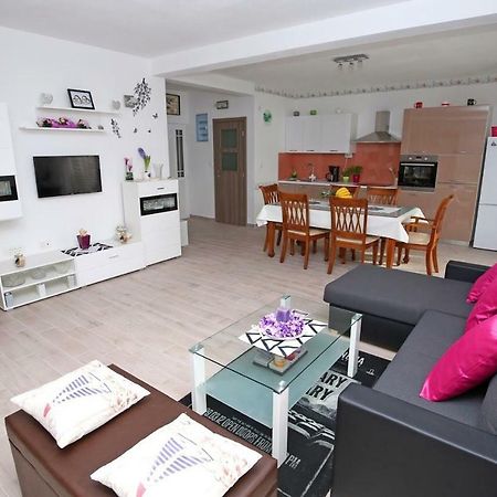 Ferienwohnung Luciano Mravince Exterior foto