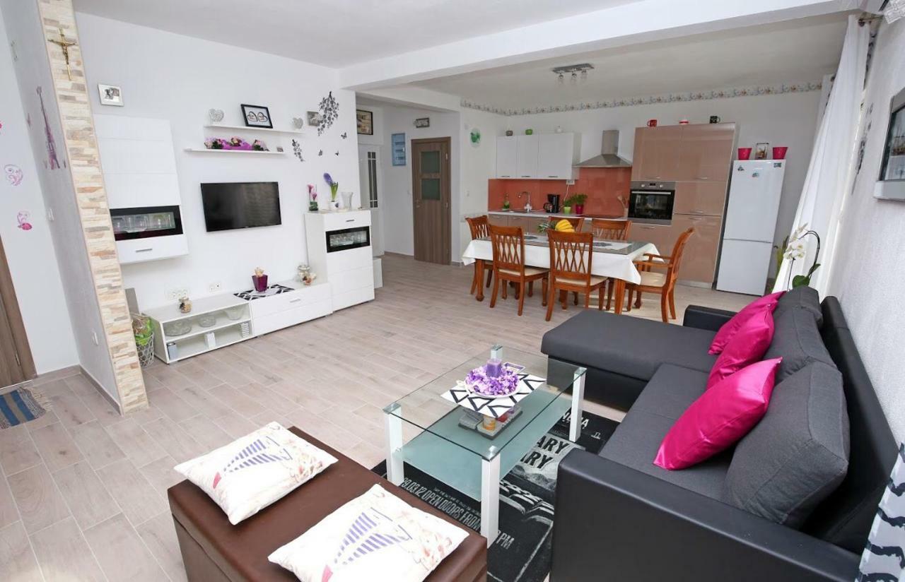 Ferienwohnung Luciano Mravince Exterior foto