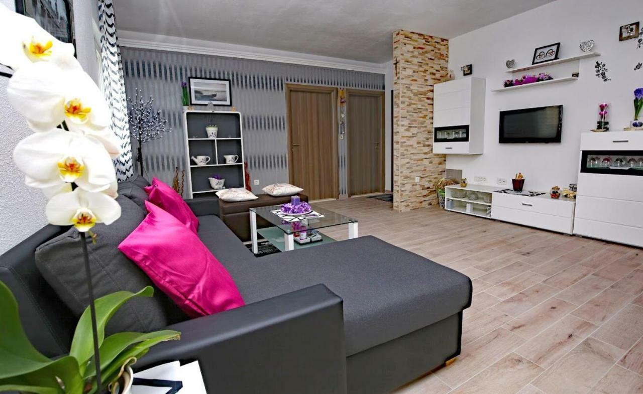 Ferienwohnung Luciano Mravince Exterior foto