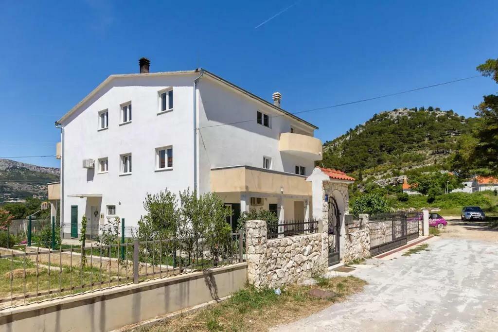 Ferienwohnung Luciano Mravince Exterior foto