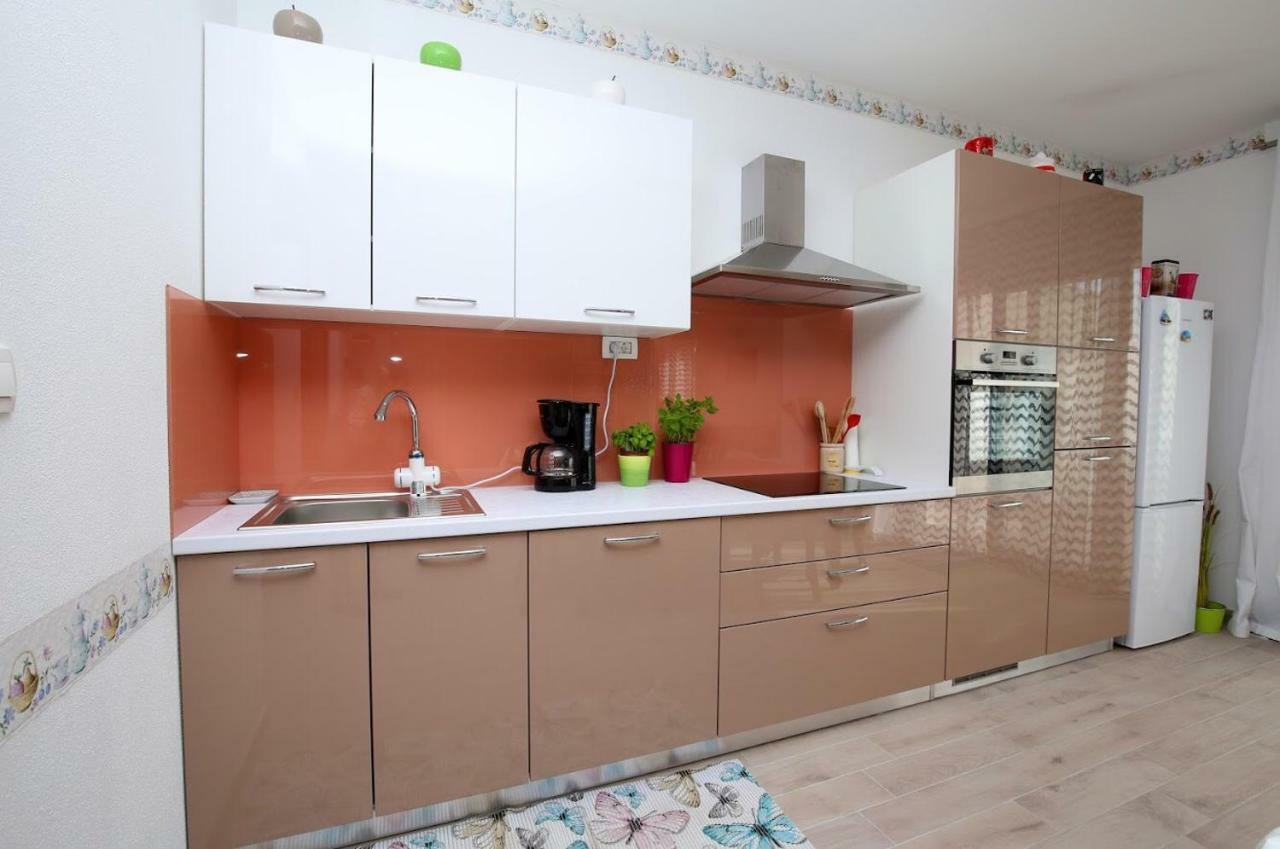 Ferienwohnung Luciano Mravince Exterior foto