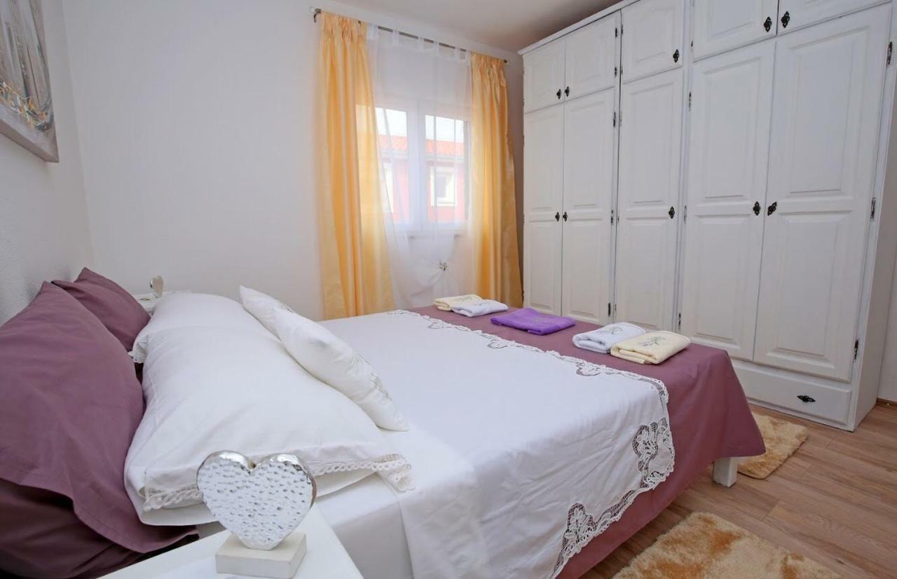 Ferienwohnung Luciano Mravince Exterior foto